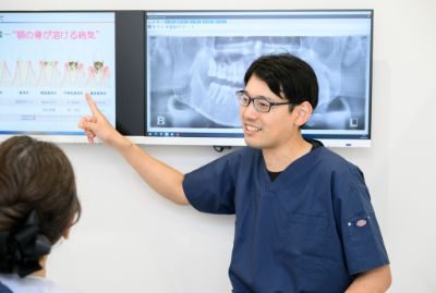 十日市場駅前歯科・矯正歯科の治療計画提案の様子
